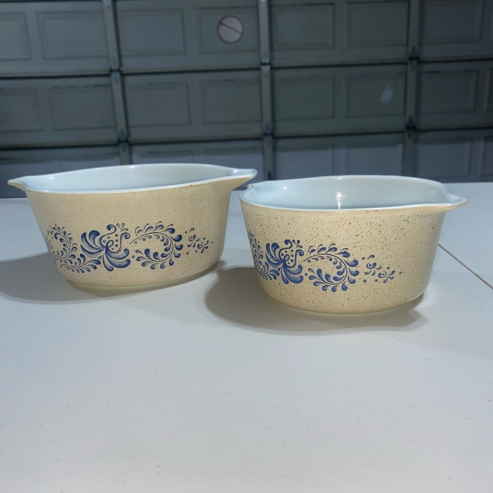 Pyrex Vintage Blue Floral Casserole Dishes set